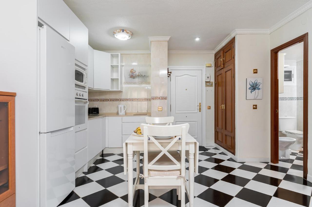 Apartamento Blonzu Guinea Benalmádena Exterior foto