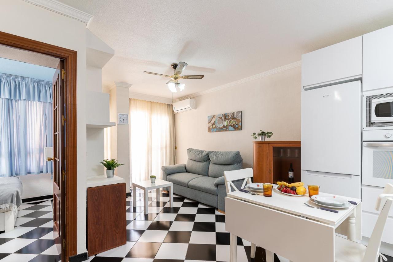 Apartamento Blonzu Guinea Benalmádena Exterior foto